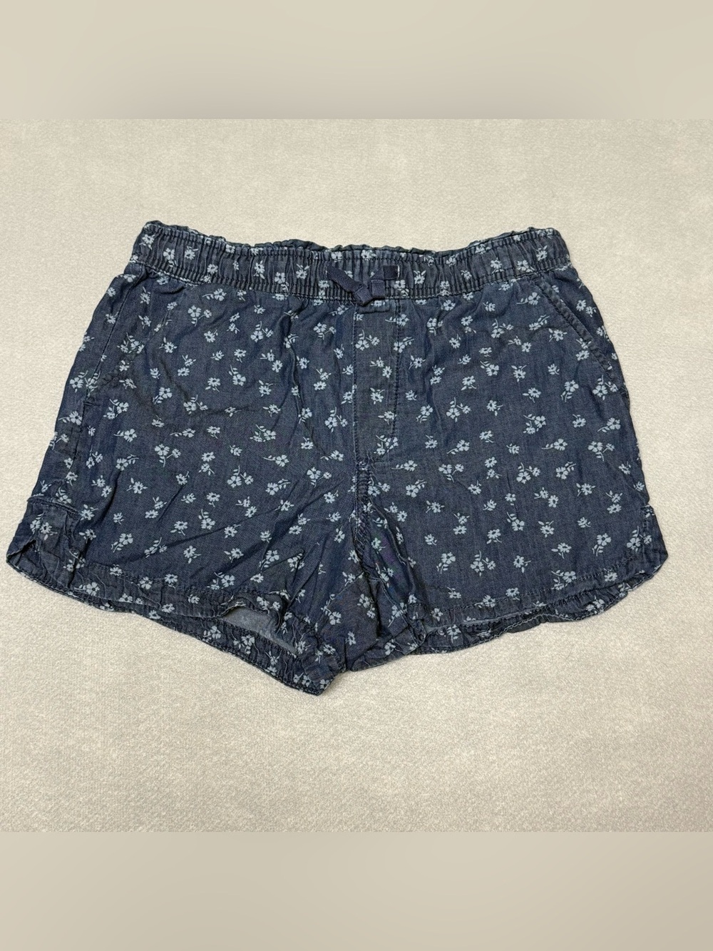 Gap kids girls Navy Floral Pull-On Shorts size XL (14/16)
